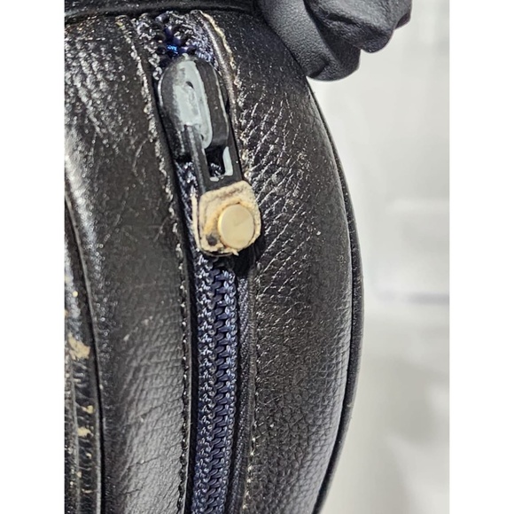 Authentic Loewe Vintage Smooth Leather Anagram Shoulder/Crossbody Bag - Picture 7 of 14